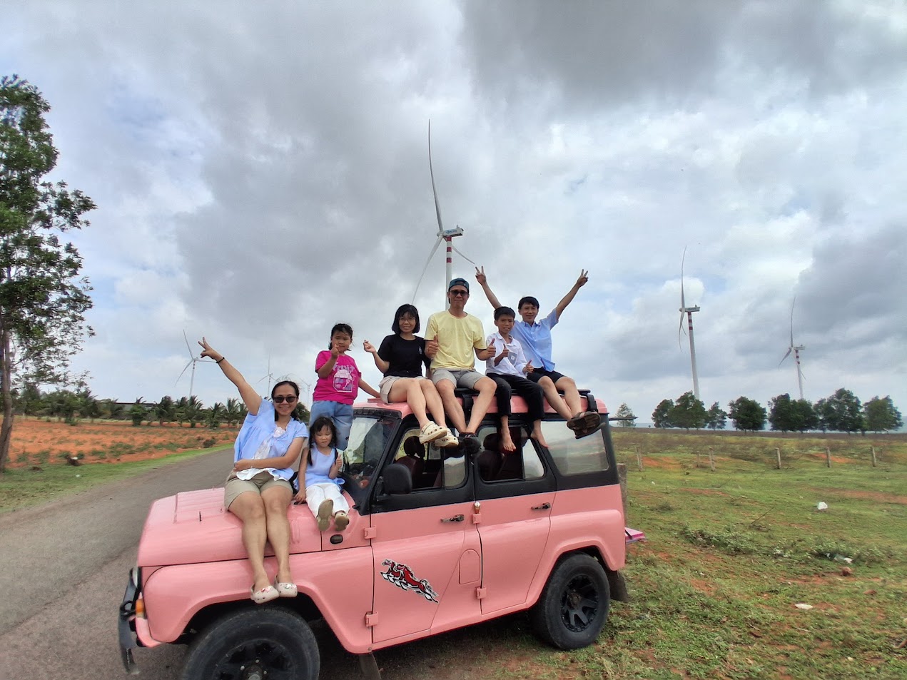 Mui Ne Jeep Tour for Families with kids