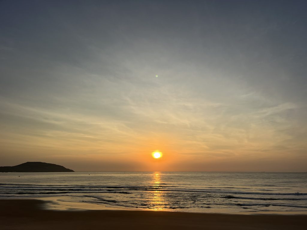 Mui Ne Weather by Month with sunshine over the sea