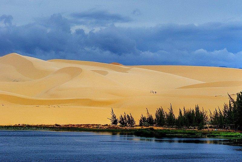 How Long to Spend at White Sand Dunes Mui Ne – Bau Trang Lotus Lake