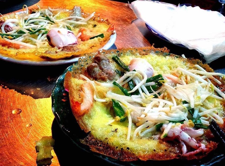 Breakfast banh xeo Mui ne